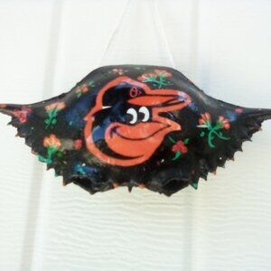Baltimore Oriole CrabShell Ornament. Adorned with Tiny Flower & Glitter.